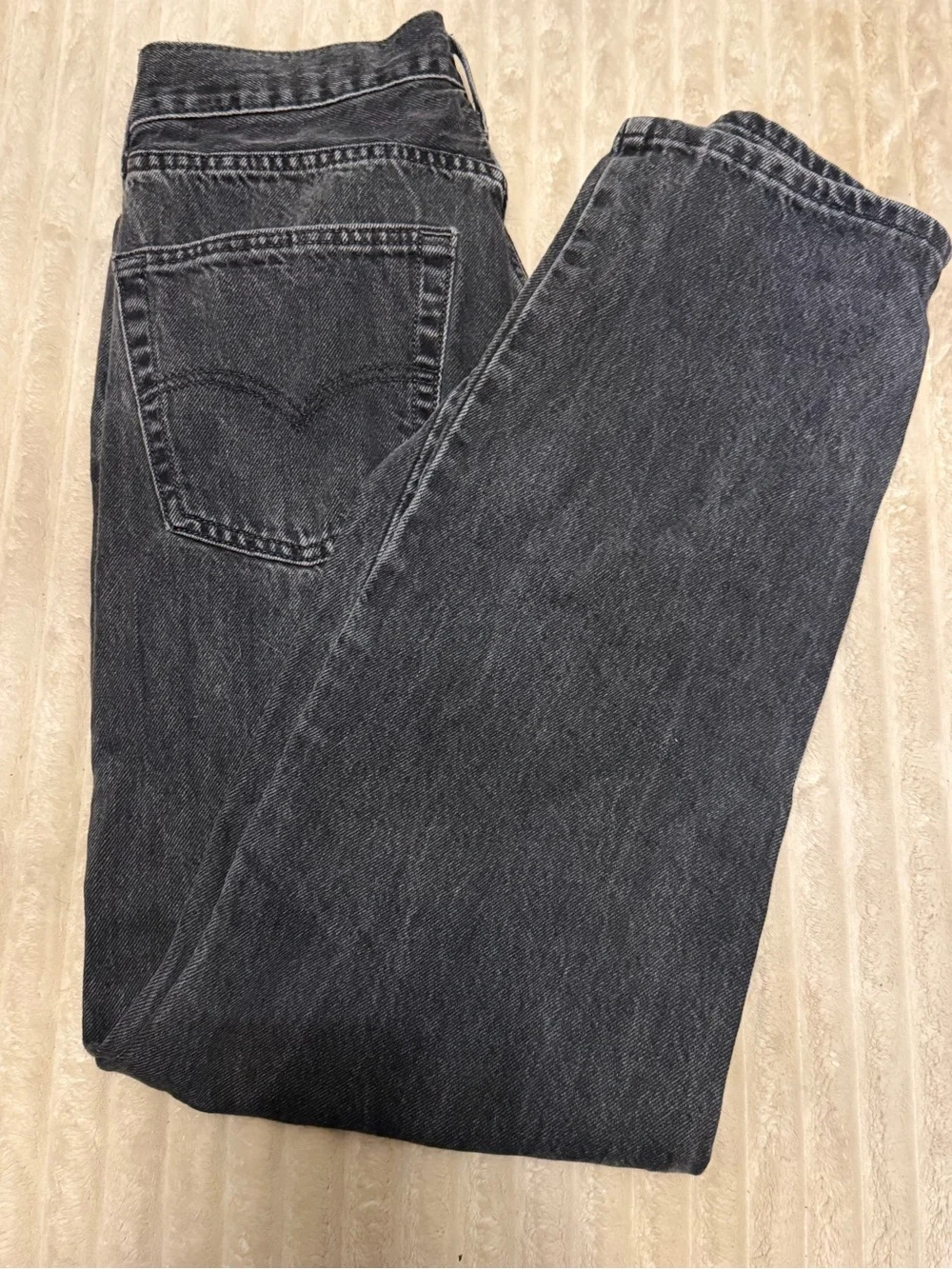 Levi's Men's Black Denim Jeans - Straight loose Fit 30x32